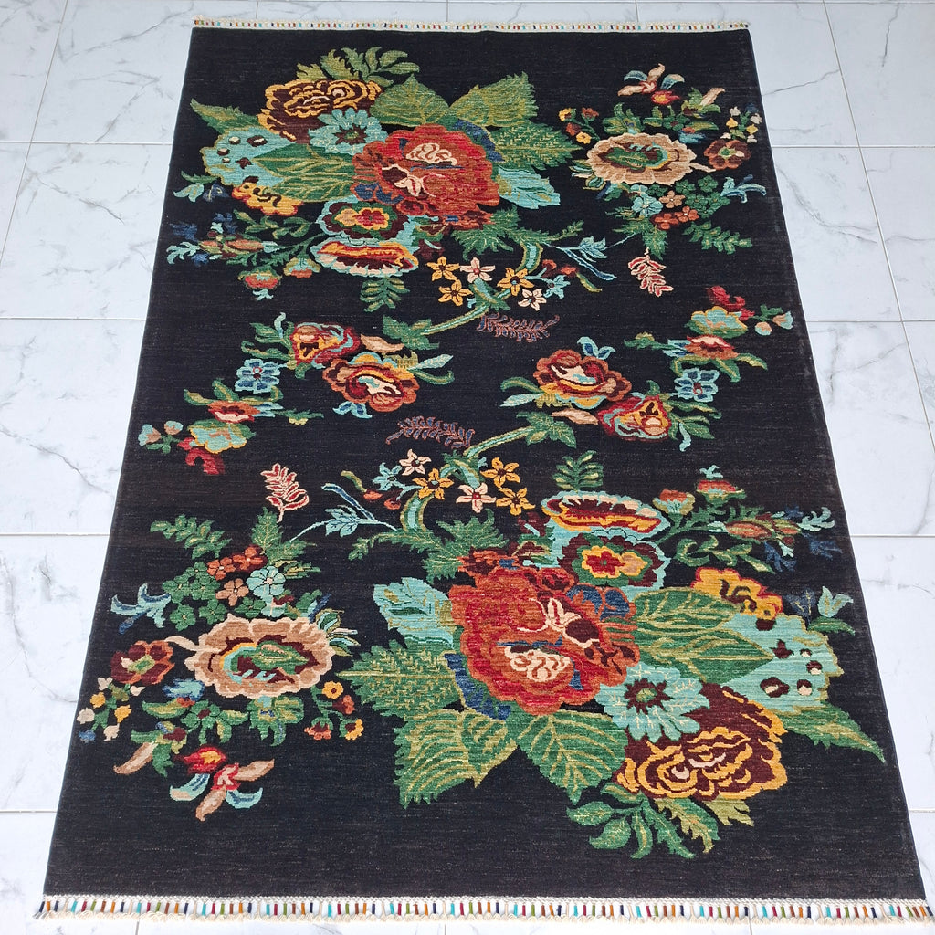 Karabağ (Karabakh) Çiçekli El Dokuma Halı | 242x173 cm – 35x40 İlmek – %100 Yün – Doğal Boya – Yeni Dokuma