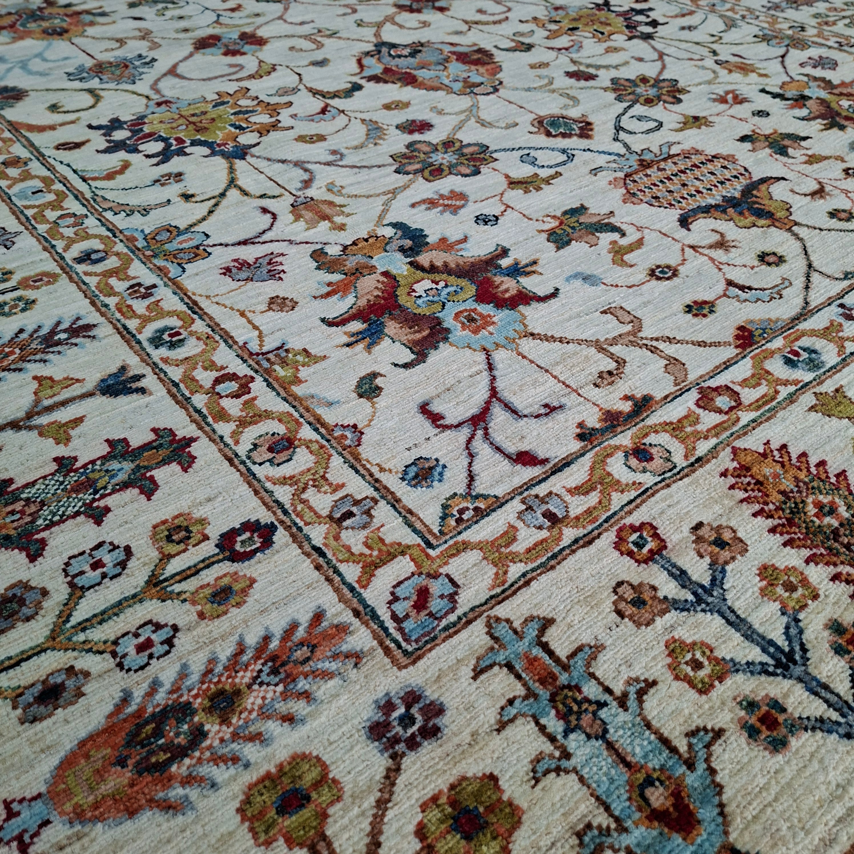 ZIEGLER (CHOBI) EL DOKUMA HALI | 241x175 CM – 35x40 İLMEK – %100 YÜN – DOĞAL BOYA – YENİ DOKUMA