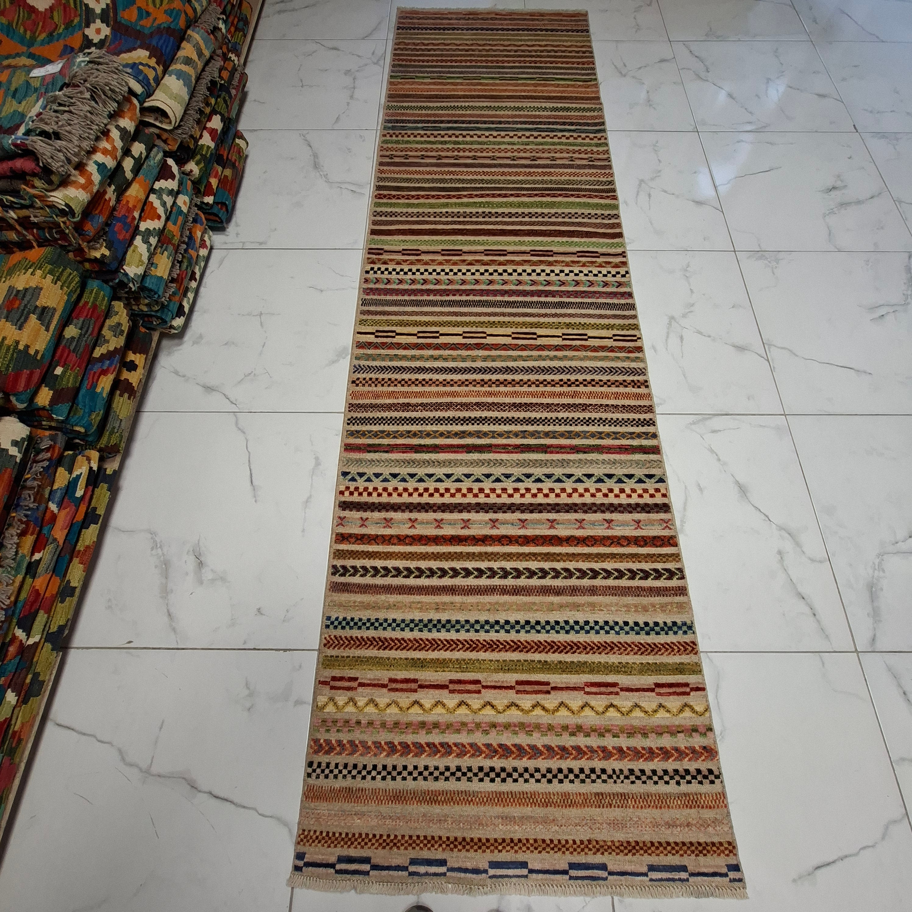 Berceste Yolluk – El Dokuma – Tribal Desenli – %100 Yün – Doğal Boya – Afgan Halısı – Yeni Dokuma