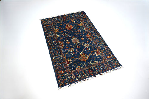 Sultani El Dokuma Halı | 181x122 cm | 35x40 İlmek | %100 Yün – Doğal Boya – Lacivert Zemin | Yeni Dokuma