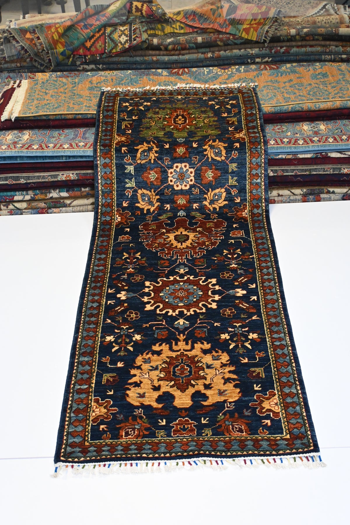 Sultanî El Dokuma Yolluk | 245x082 cm – 35x40 İlmek – %100 Yün – Doğal Boya – Yeni Dokuma