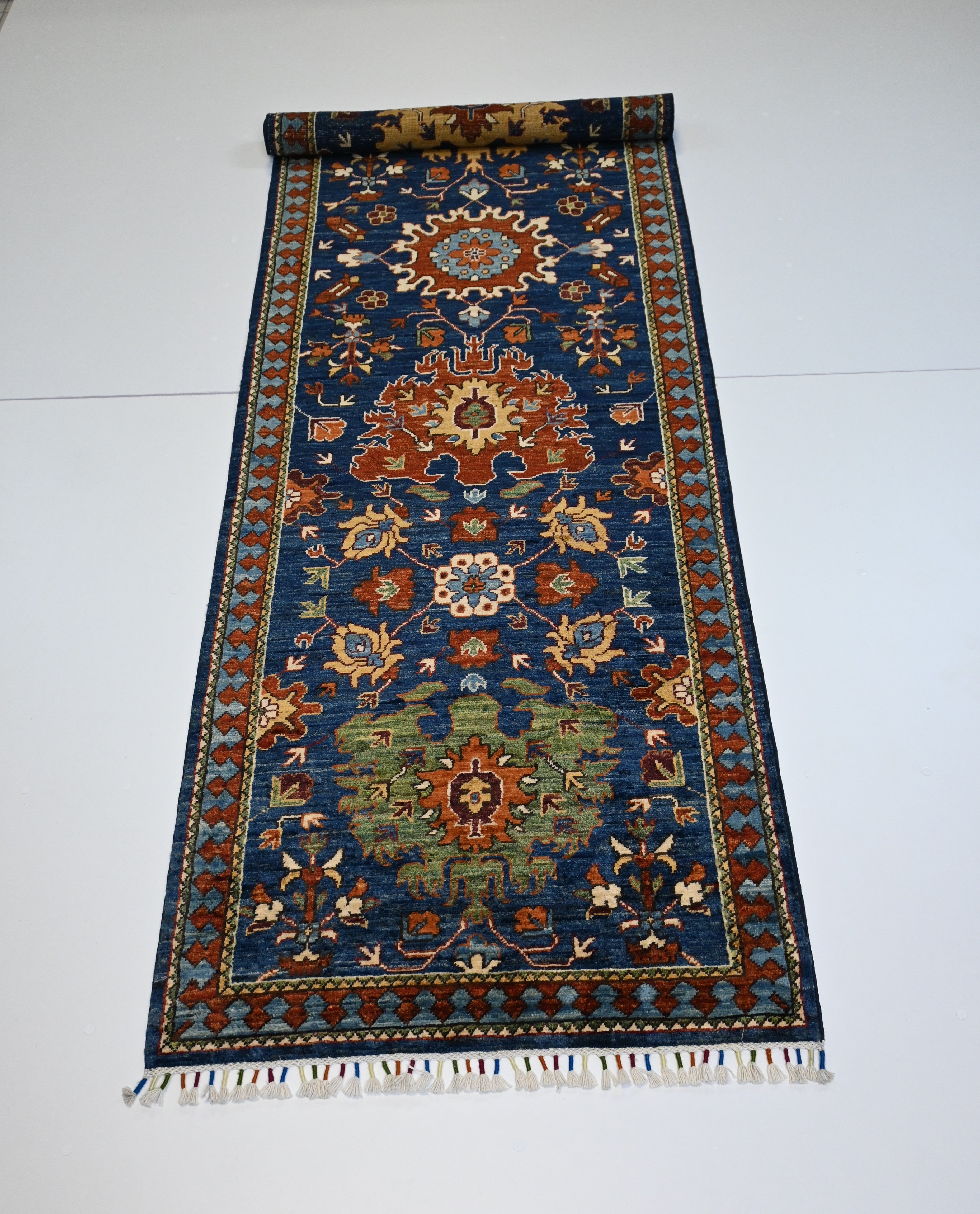 Sultanî El Dokuma Yolluk | 245x082 cm – 35x40 İlmek – %100 Yün – Doğal Boya – Yeni Dokuma