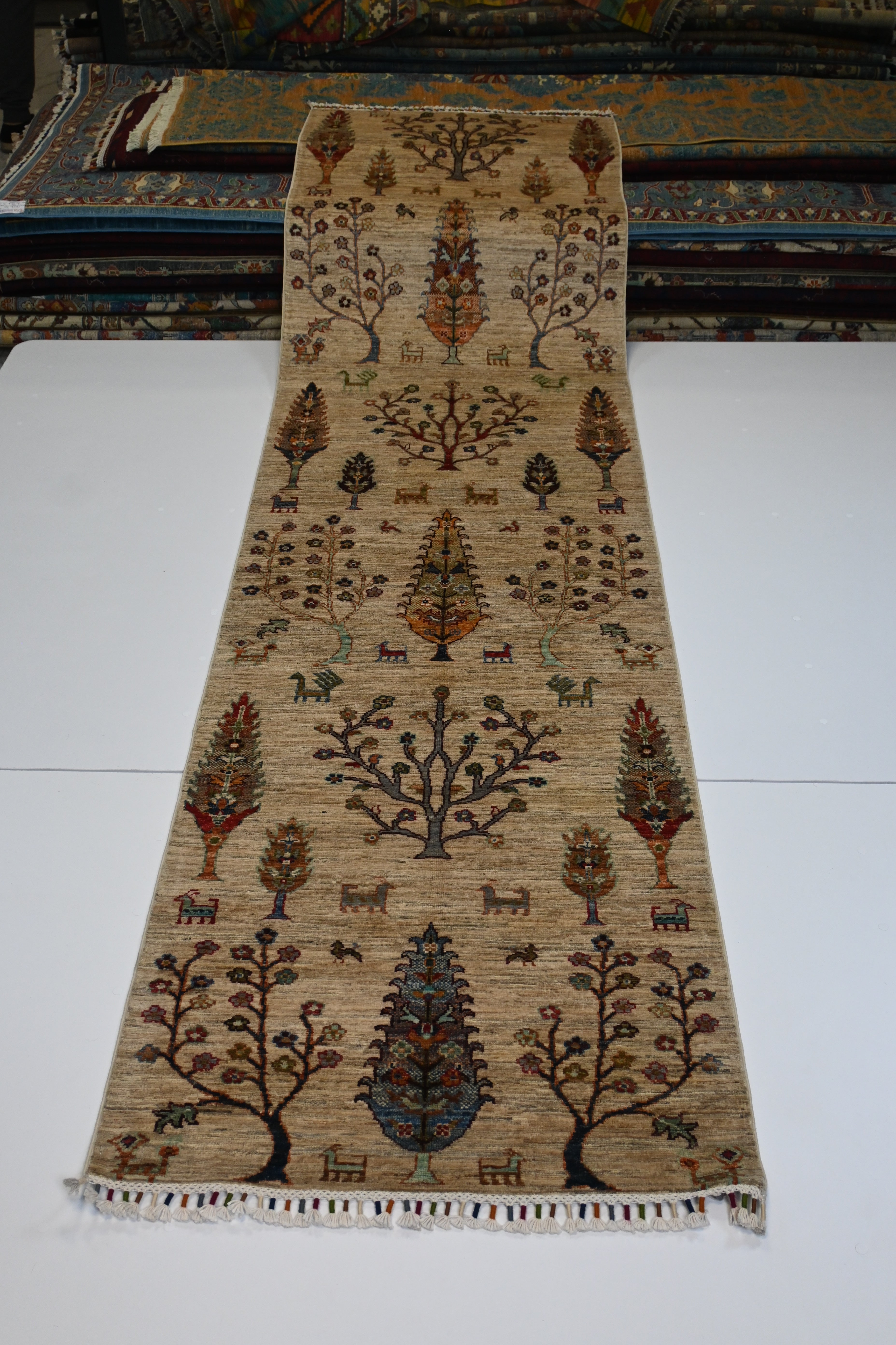 Gabbeh El Dokuma Yolluk | 311x081 cm – 35x40 İlmek – %100 Yün – Doğal Boya – Ağaçlı Motif – Yeni Dokuma